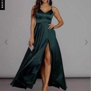 WINDSOR DARK GREEN JULIET FORMAL HIGH SLIT DRESS PROM SILK